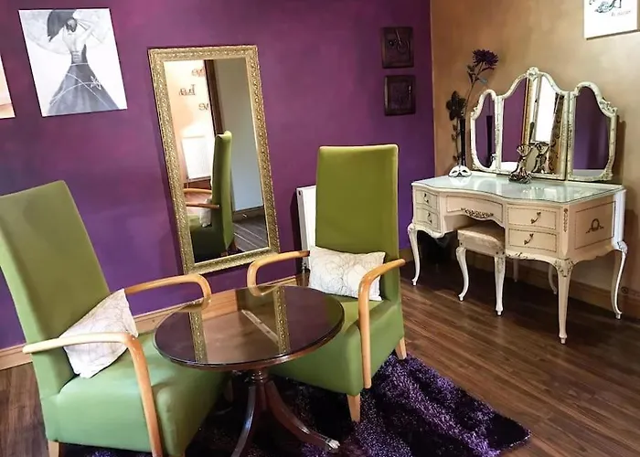 Chinchilla - Still Rabbit - Hot Tub - Yorkshire